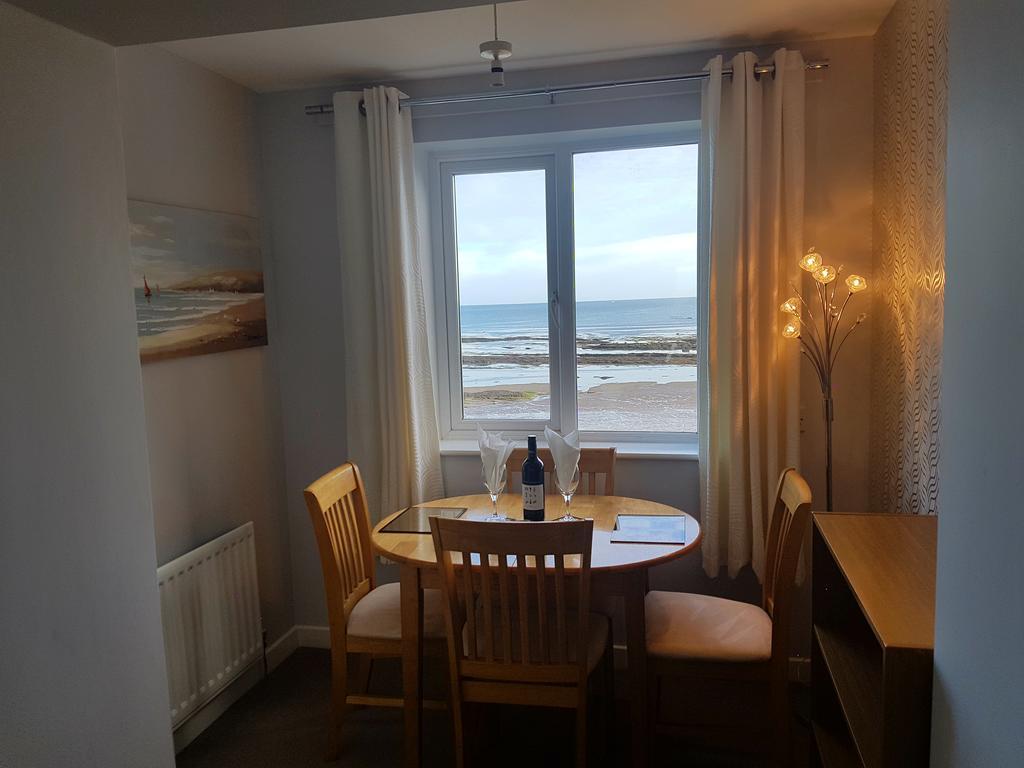 The Fishing Boat Inn Boulmer Extérieur photo